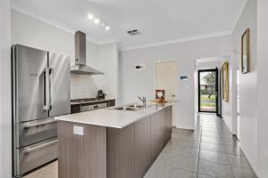 Cooinda Happy Place 3BR Home with Pool