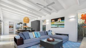 Elanda St Home Luxurious Beachside Living