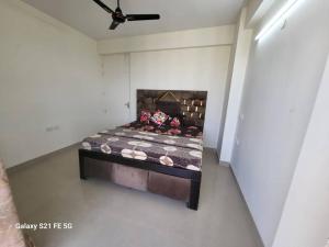 BnBBuddy Modern Party Apt in Gurgaon