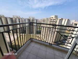 BnBBuddy Modern Party Apt in Gurgaon