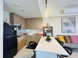 Relaxing Staycation at Twinlakes