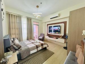 Relaxing Staycation at Twinlakes