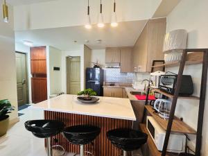 Relaxing Staycation at Twinlakes