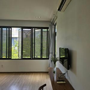 The Local Villa Danang