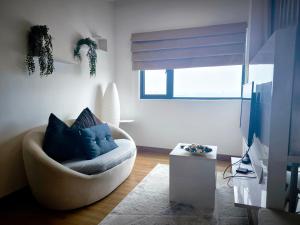 Eshue Designer Suites @ Simfoni Towers