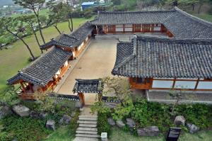 Chosun Royal Family Hotel