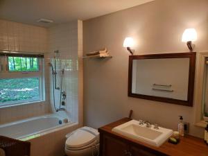 函館 駒ヶ岳別荘 森の隠れ家 La Bergerie Hakodate Komagatake Retreat