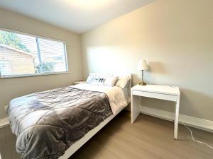 Newly renovated 2 bed 1 bath in Ladner BC