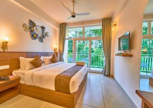 Areva Inn Plantation Resort Munnar with Pool by VOYE HOMES