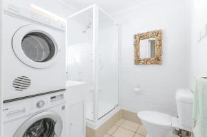 Huskisson Beach Holiday Villa by Experience Jervis Bay