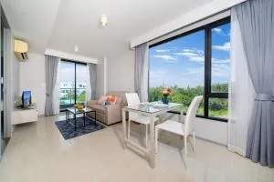Green View Chic Apartment at 6th Avenue C416 Surin Residence with Scenic Rooftop Pool - Ban Lum Fuang