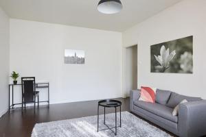 Tilava yksiö Port Arthurissa, iso keittiö