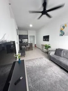 Under the Sun at Sunsuria - Kampong Melot