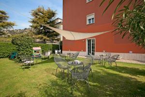 Bike & Wind Hotel Villa Maria - Happy Rentals