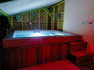 Séjour romantique à 2 - Gite ambiance Love Room