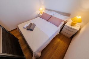 Cozy apartment with sea view