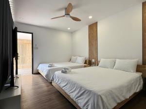 Wanderlust garden inn