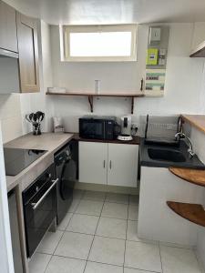 Appartements Appartement 29A - MAILLY LE CAMP : Appartement 1 Chambre