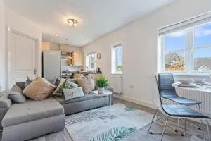 Ava's Apartment - 1 Bedroom In Solihull Centre - Free Parking - Wi-Fi - 索利赫尔