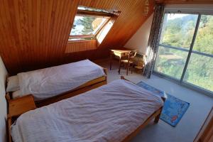 Villa 10p, exposition sud, la plage de sable au bout du jardin