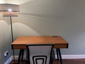 Stylish, Modern Home in Central Dundee Sleeps 4