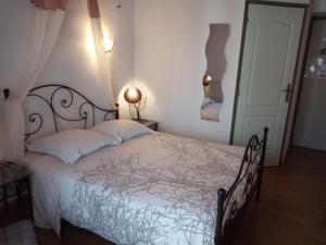 B&B / Chambres d'hotes L'Orangeraie : Chambre Double