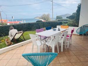 Seafront Porto Rafti, 95 sq m close to airport, garden