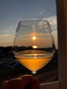 Grand loft de 60m2 très lumineux très belle vue sur mer