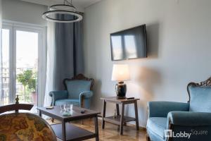 Nus Apartment by LobbySquare