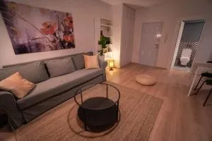 Zen na dan, Belgrade - Kanarevo Brdo