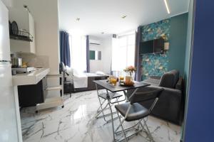 Appartamento Ottanio- Quattro Canti 200 mt