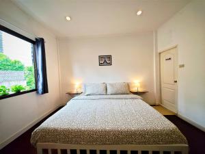 homey stay and cafe by hematoa