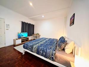 homey stay and cafe by hematoa