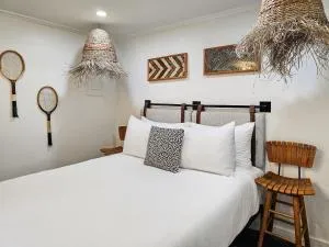 Charming 1BR Cabin with Netflix & Workspace - Clover