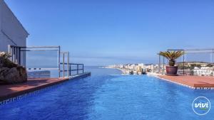 ViVi Homes - La Roca Pool, Terrace, Golf & Sea View - Ubytování bez kategorie ve městě Fuengirola