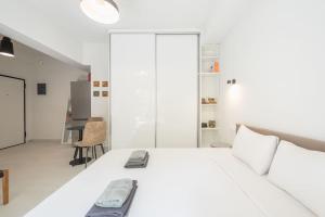 Zen Garden, Exarchia