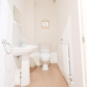 Amazing 2 Bed Townhouse walking distance from Bristol Temple Meads