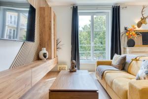 Le Jeanne dArc, vue sur la Place du Vieux Marché