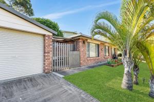Family Coastal Escape Narrawallee NSW
