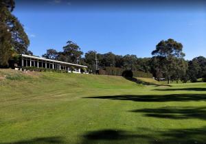 Greenwich Treasure - Moments from RNSh St Leonards