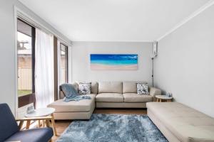 Erowal Bay Retreat Alfresco Dining Serenity