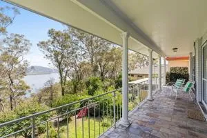 Waters Edge Retrea - Bensville