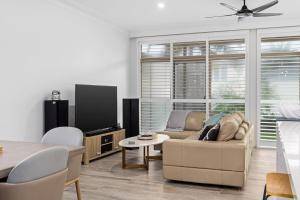 Blissful Direct Beach Access Pet-Friendly