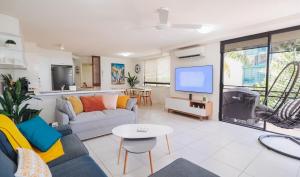 Waterfront Apt Maroochy River