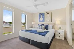 Vineyard Oasis Heart of the Hunter - Abernethy