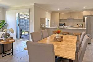 Vineyard Oasis Heart of the Hunter