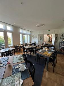 Hotels Hotel de France : photos des chambres