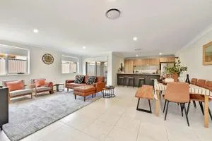 Cessnock Haven Contemporary Country Retreat - Abernethy