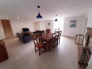 Maisons de vacances Maison en pierre : photos des chambres