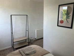 Charming, Modern Flat sleeps 5